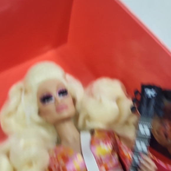 NWT The Trixie Integrity Toys Doll, NIB NRFB - Picture 11 of 17